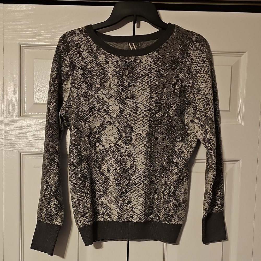Womens Gray Snake Print Sweater